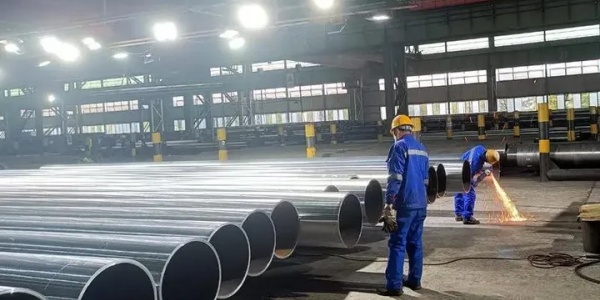 Applications of welded steel pipes in construction and infrastructure construction